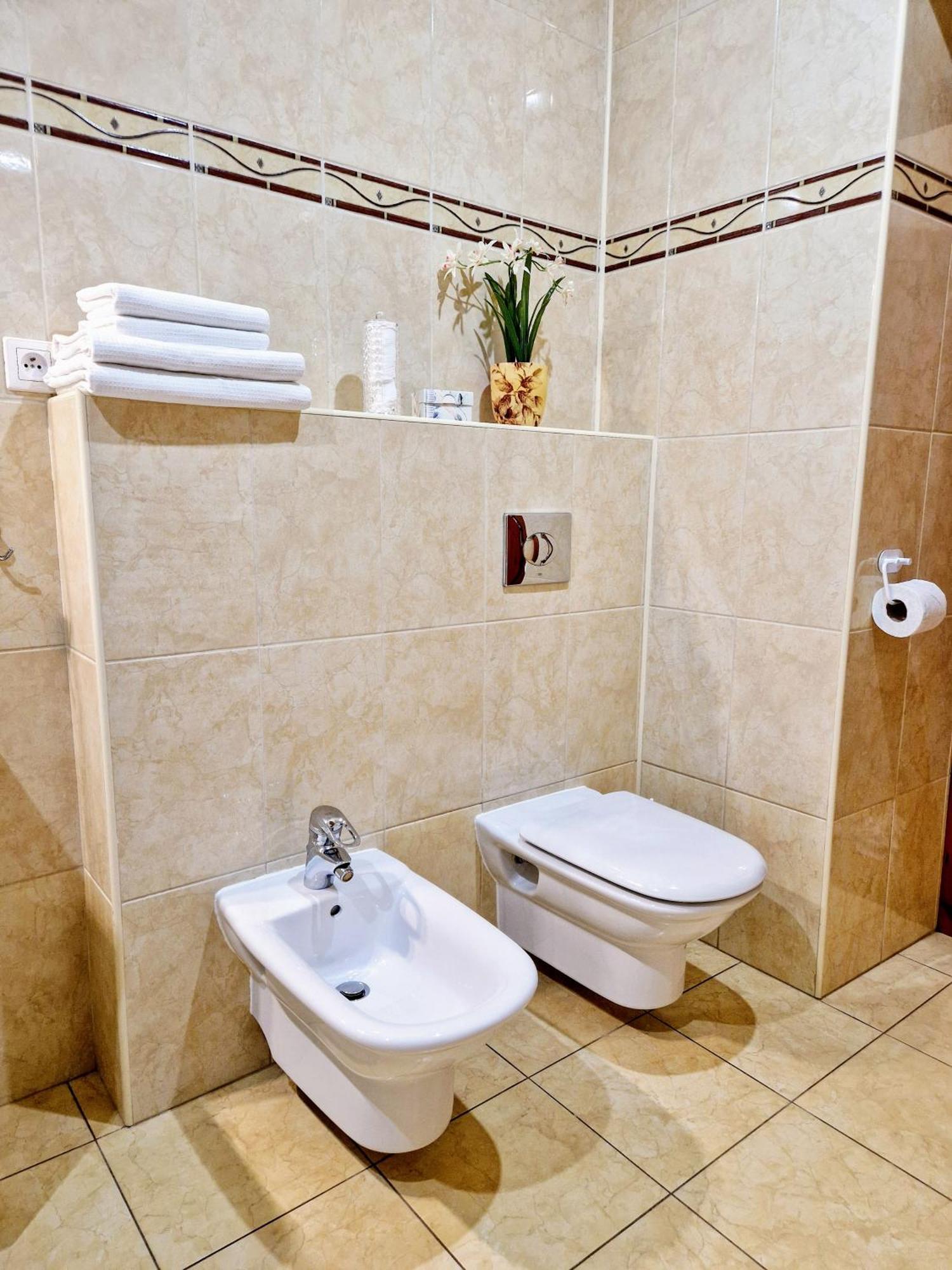 Marina Old Town Apartment Kosice Ngoại thất bức ảnh